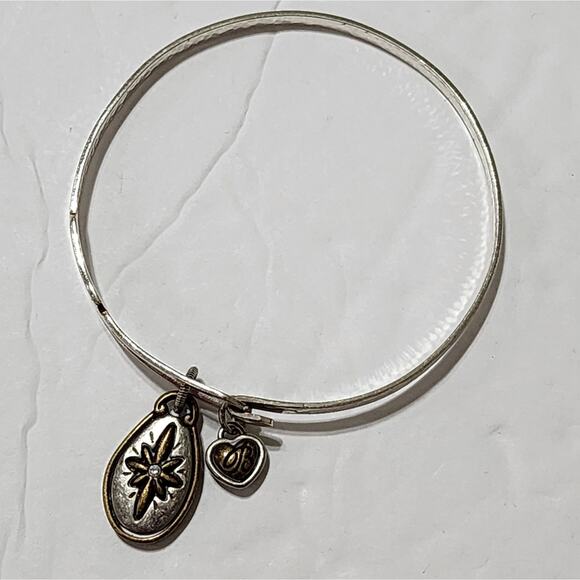 Brighton Joy to the World star of David mixed metals charm bracelet - Picture 1 of 4